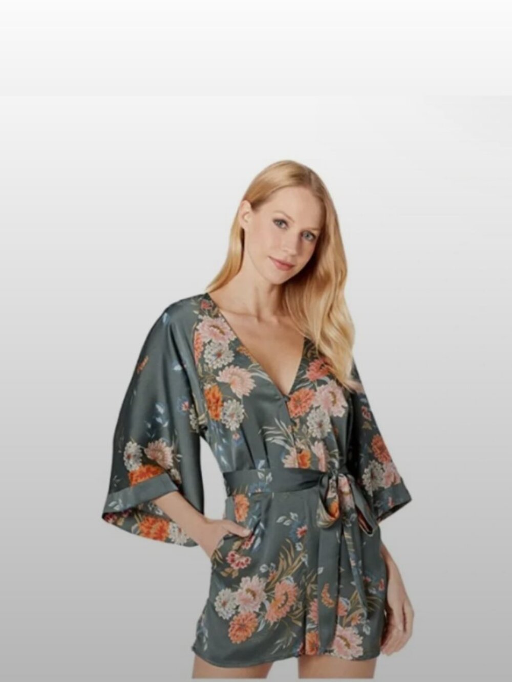 Bishop & Young Green Floral Romper Size L MSRP $108